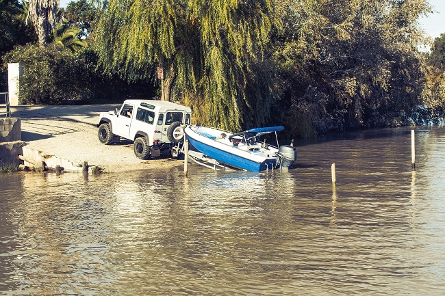 Taking Your Boat Out of Storage and Into the Water